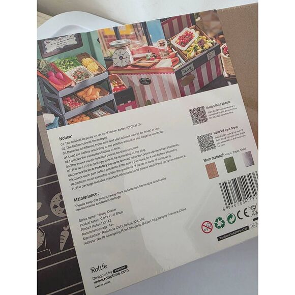 Rolife Happy Corner: Carl's Fruit Shop" DG142 DIY Miniature Dollhouse Kit NEW - Picture 4 of 4